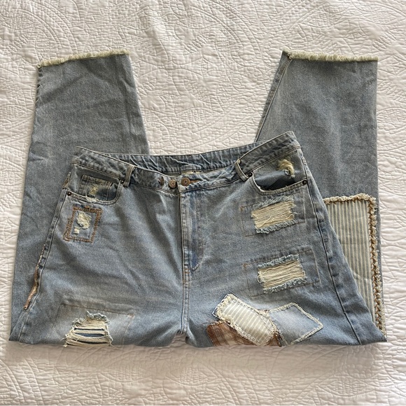 Distressed Patchwork Blue Jeans - Picture 2 of 10